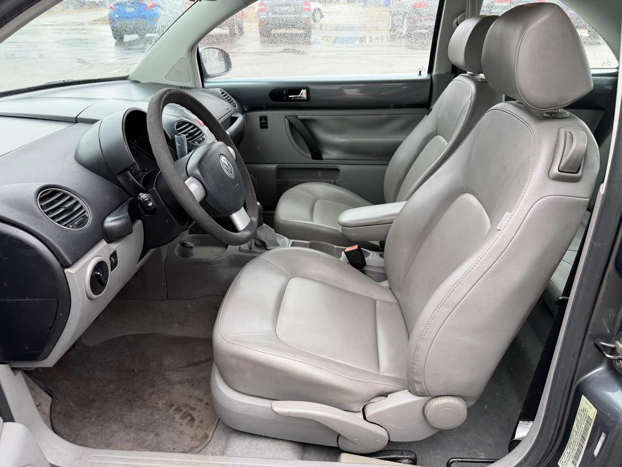 Volkswagen New Beetle Coupe 2dr Manual 2007