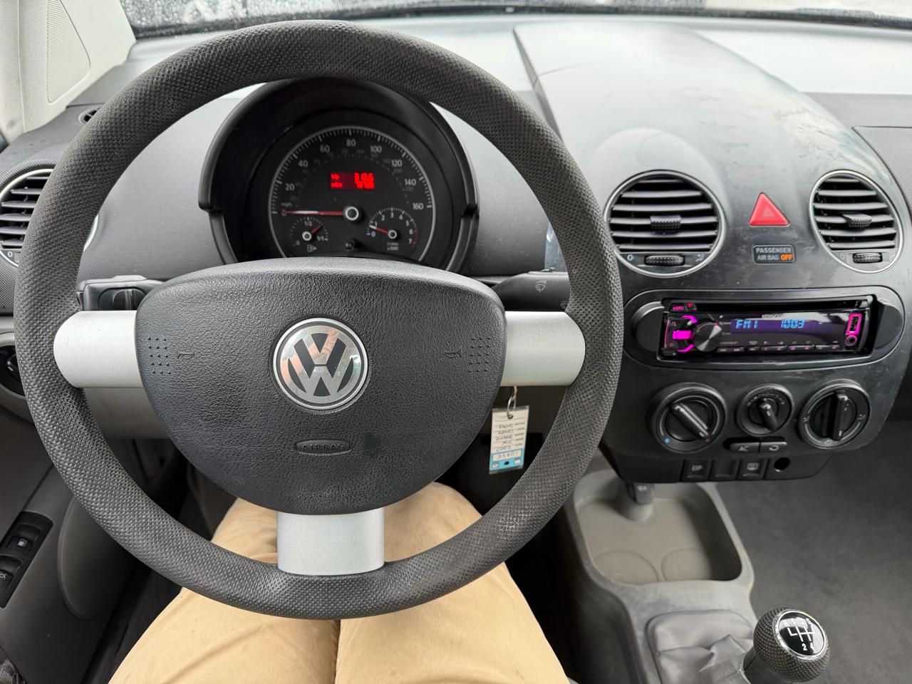 Volkswagen New Beetle Coupe 2dr Manual 2007