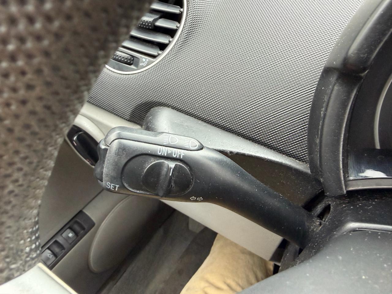 Volkswagen New Beetle Coupe 2dr Manual 2007