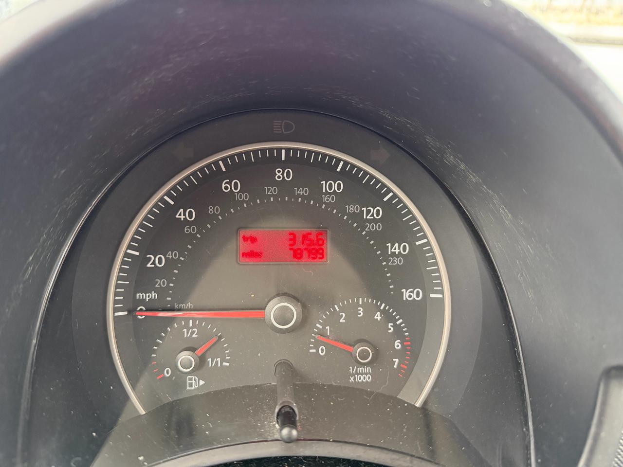 Volkswagen New Beetle Coupe 2dr Manual 2007