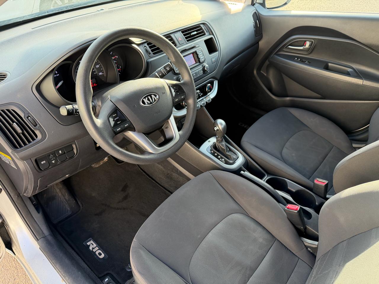 Kia Rio 4dr Sdn Auto LX 2014