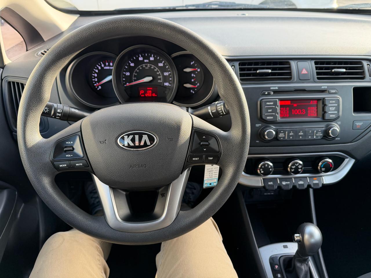Kia Rio 4dr Sdn Auto LX 2014