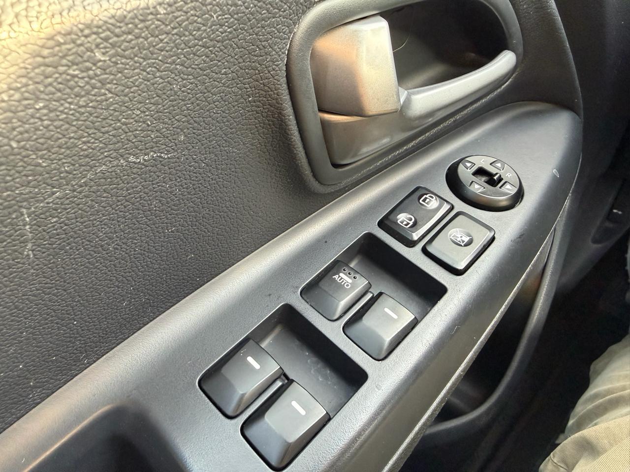 Kia Rio 4dr Sdn Auto LX 2014