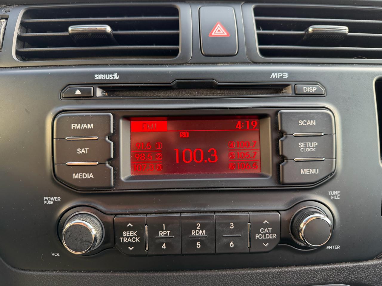 Kia Rio 4dr Sdn Auto LX 2014