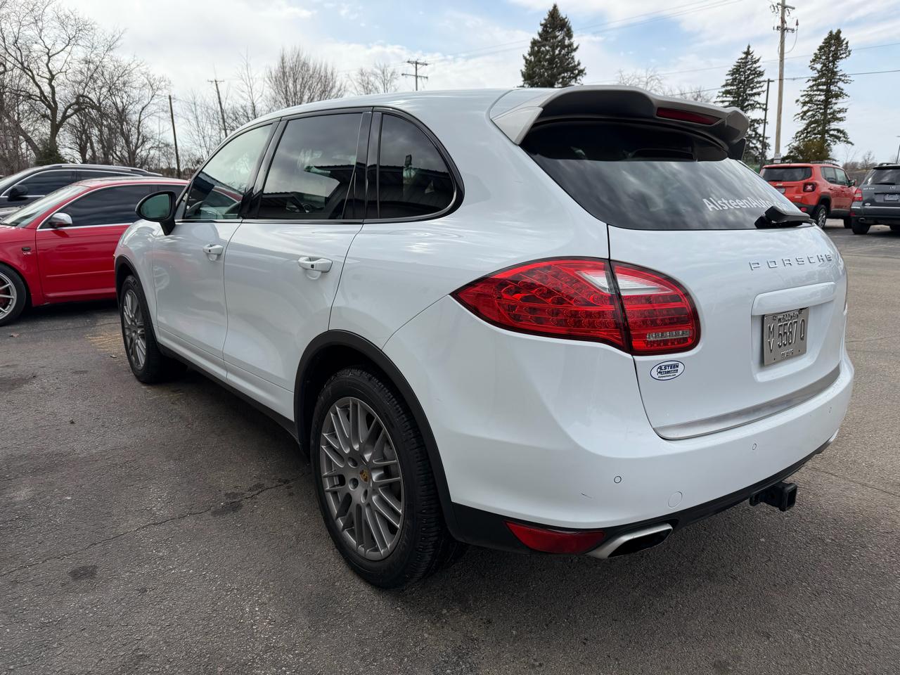 Porsche Cayenne AWD 4dr Platinum Edition 2014