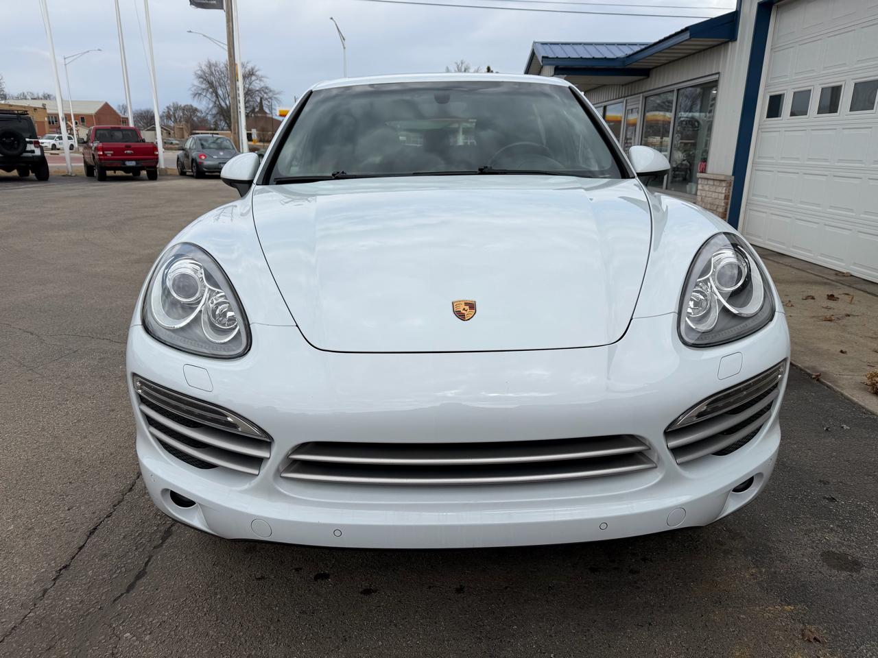 Porsche Cayenne AWD 4dr Platinum Edition 2014