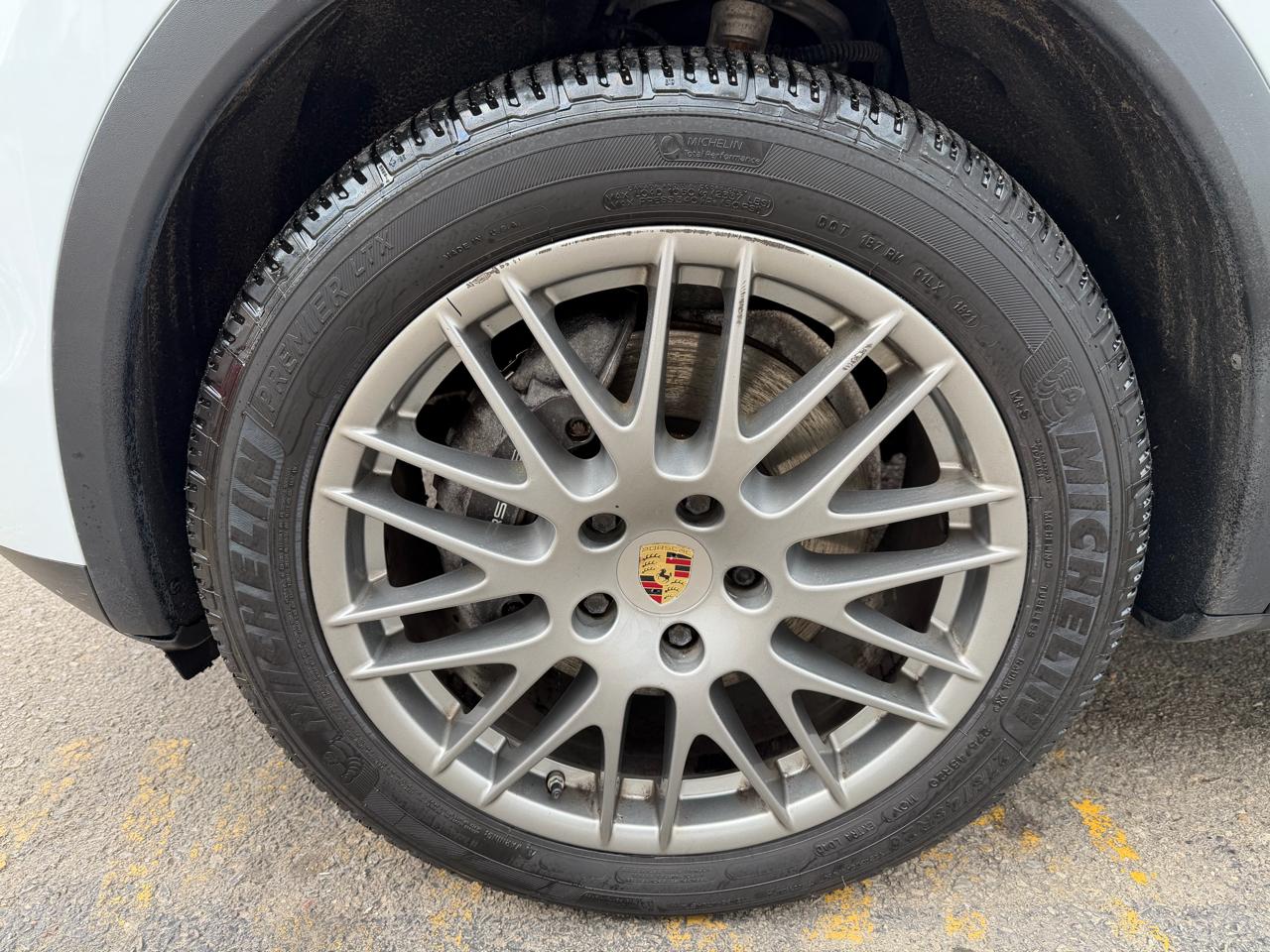 Porsche Cayenne AWD 4dr Platinum Edition 2014