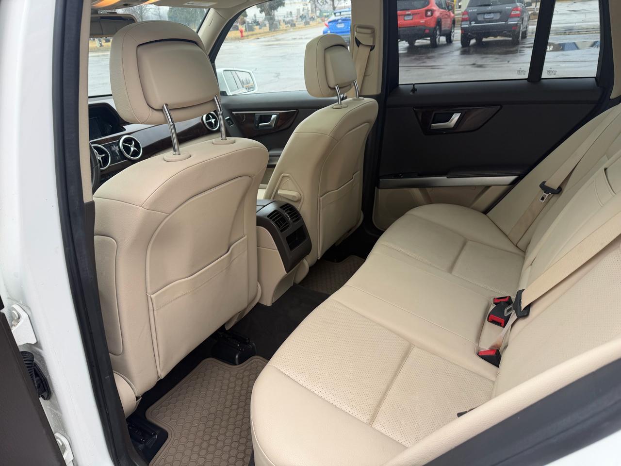 Mercedes-Benz GLK-Class 4MATIC 4dr GLK 350 2015