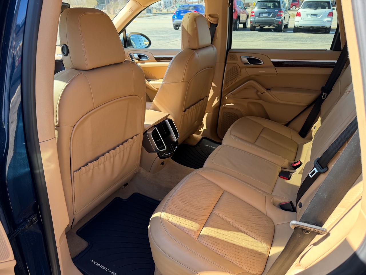 Porsche Cayenne AWD 4dr 2014