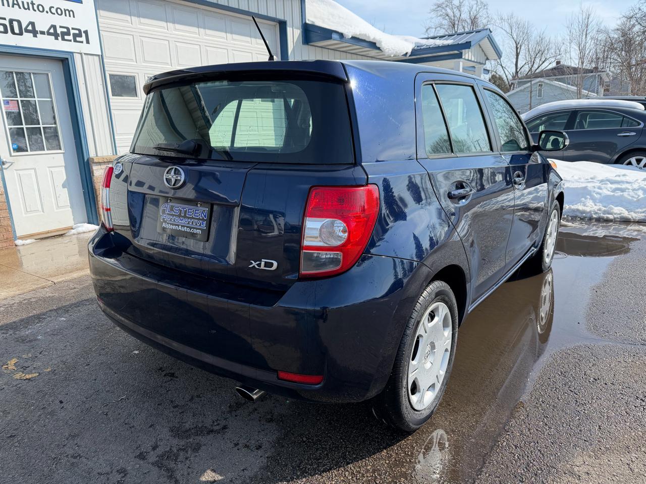 Scion xD 5dr HB Auto (Natl) 2010