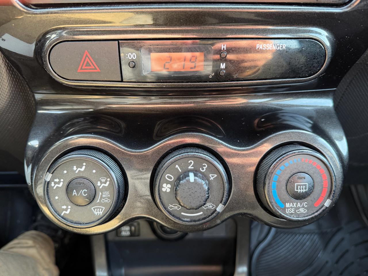 Scion xD 5dr HB Auto (Natl) 2010