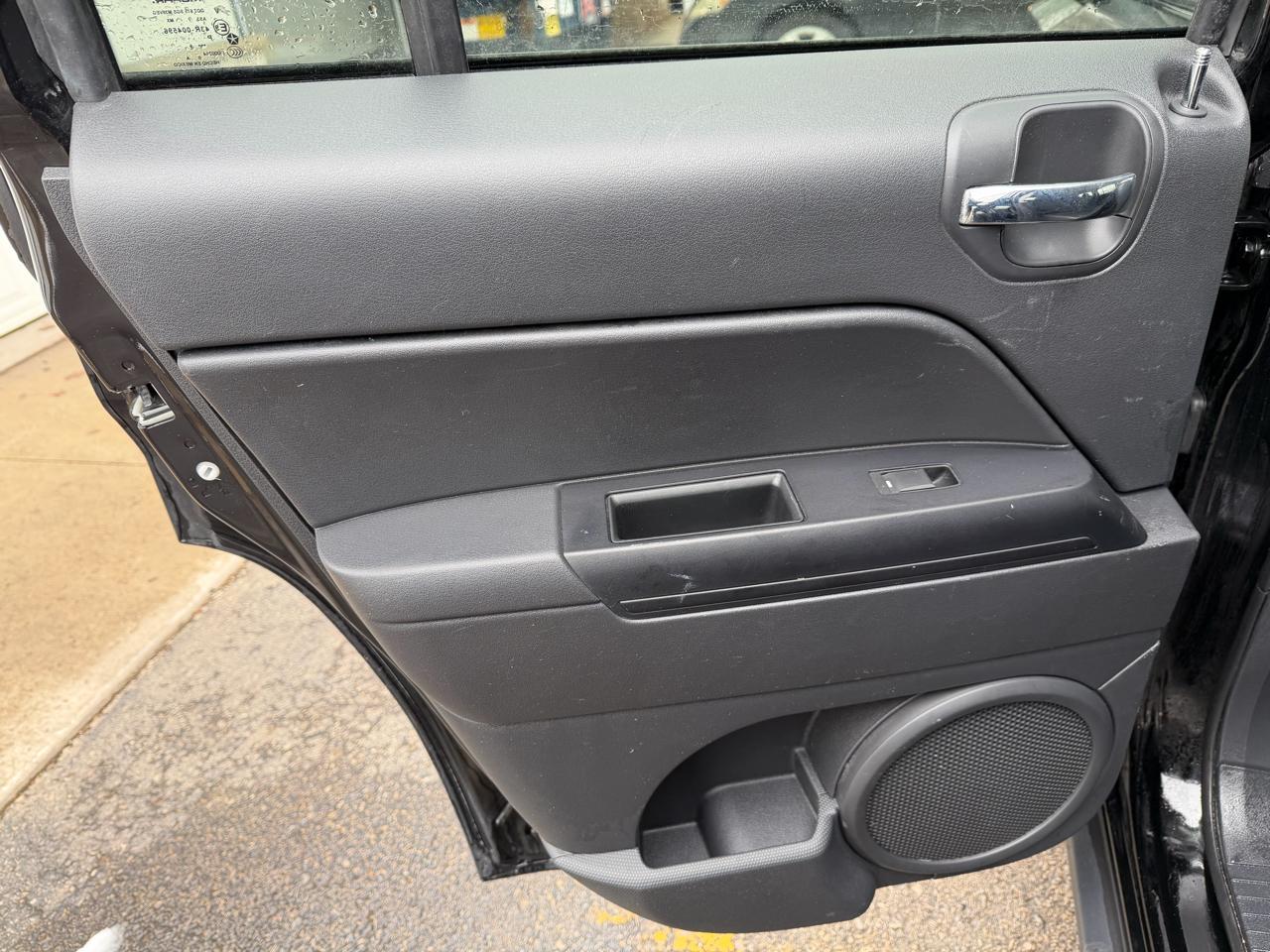 Jeep Patriot FWD 4dr Sport SE 2016