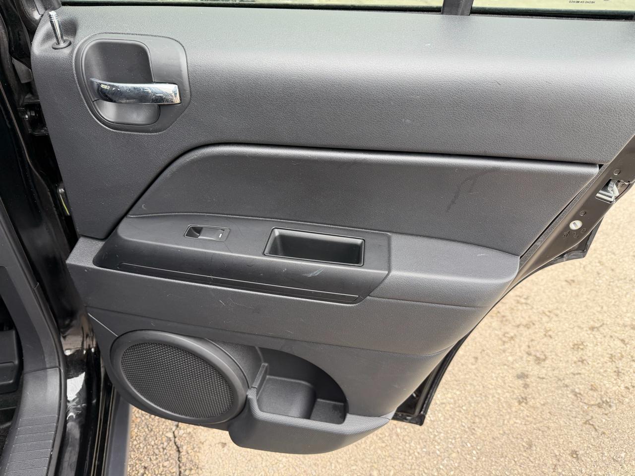 Jeep Patriot FWD 4dr Sport SE 2016