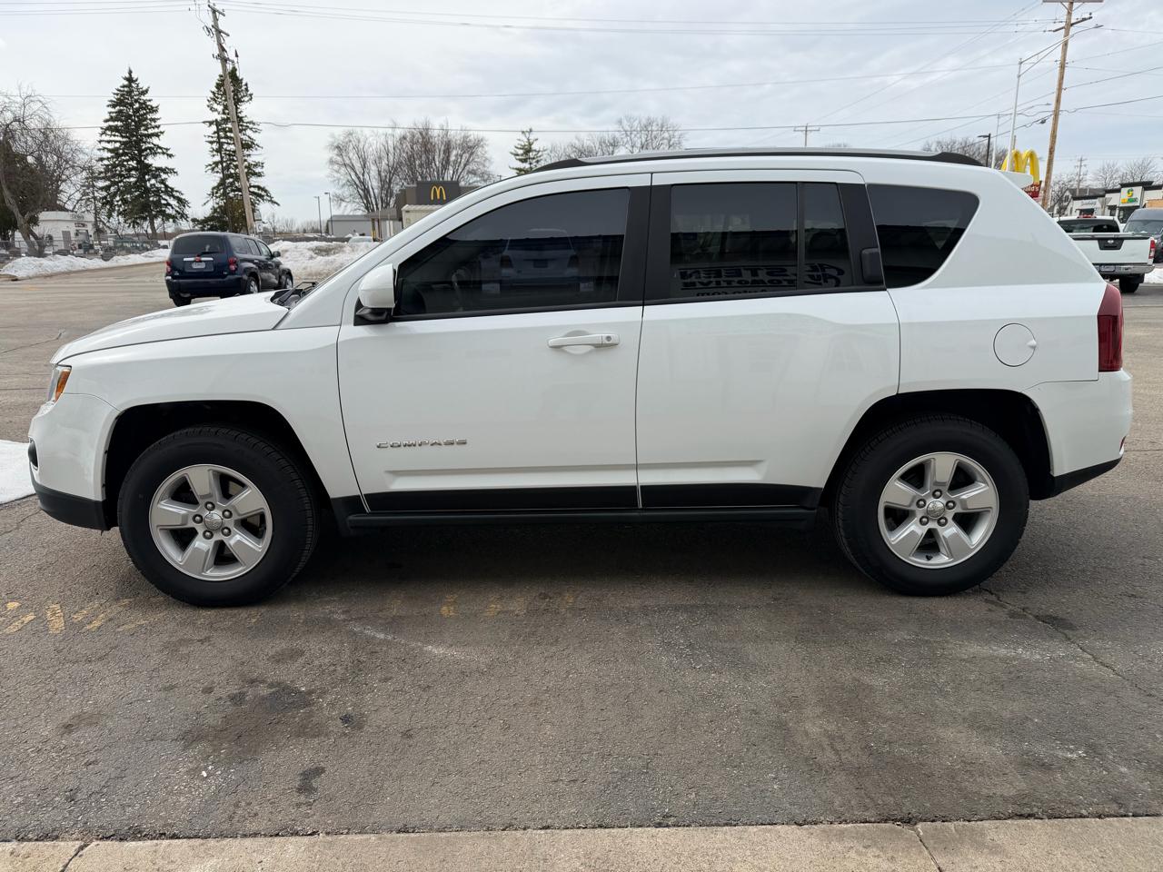 Jeep Compass FWD 4dr Latitude 2016