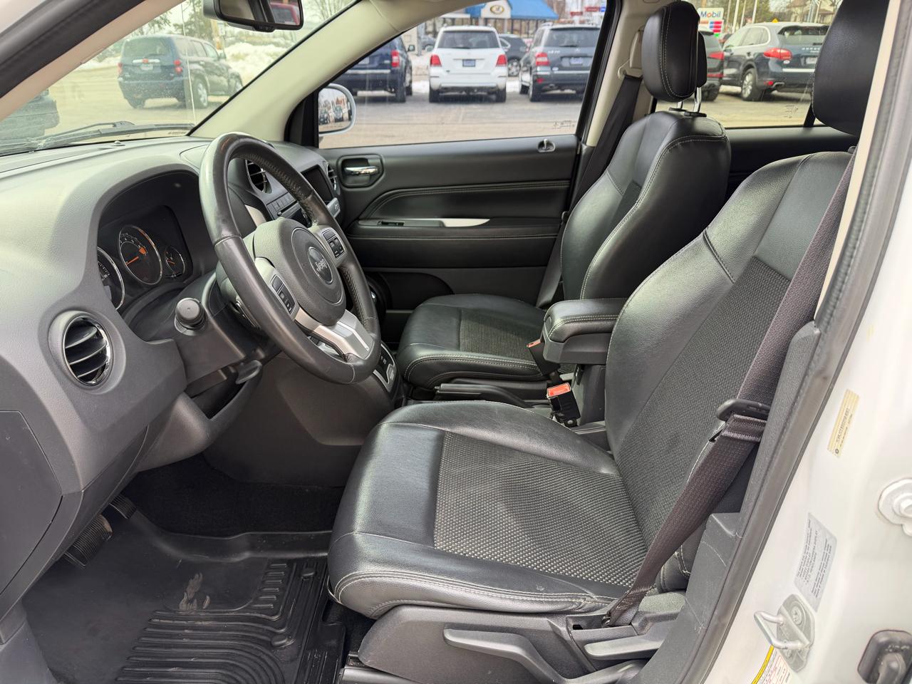 Jeep Compass FWD 4dr Latitude 2016