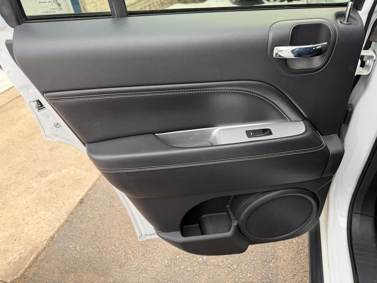 Jeep Compass FWD 4dr Latitude 2016