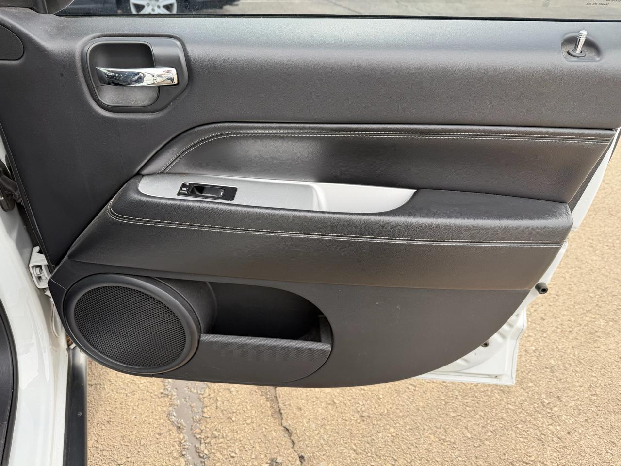 Jeep Compass FWD 4dr Latitude 2016