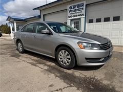 2013 Volkswagen Passat 