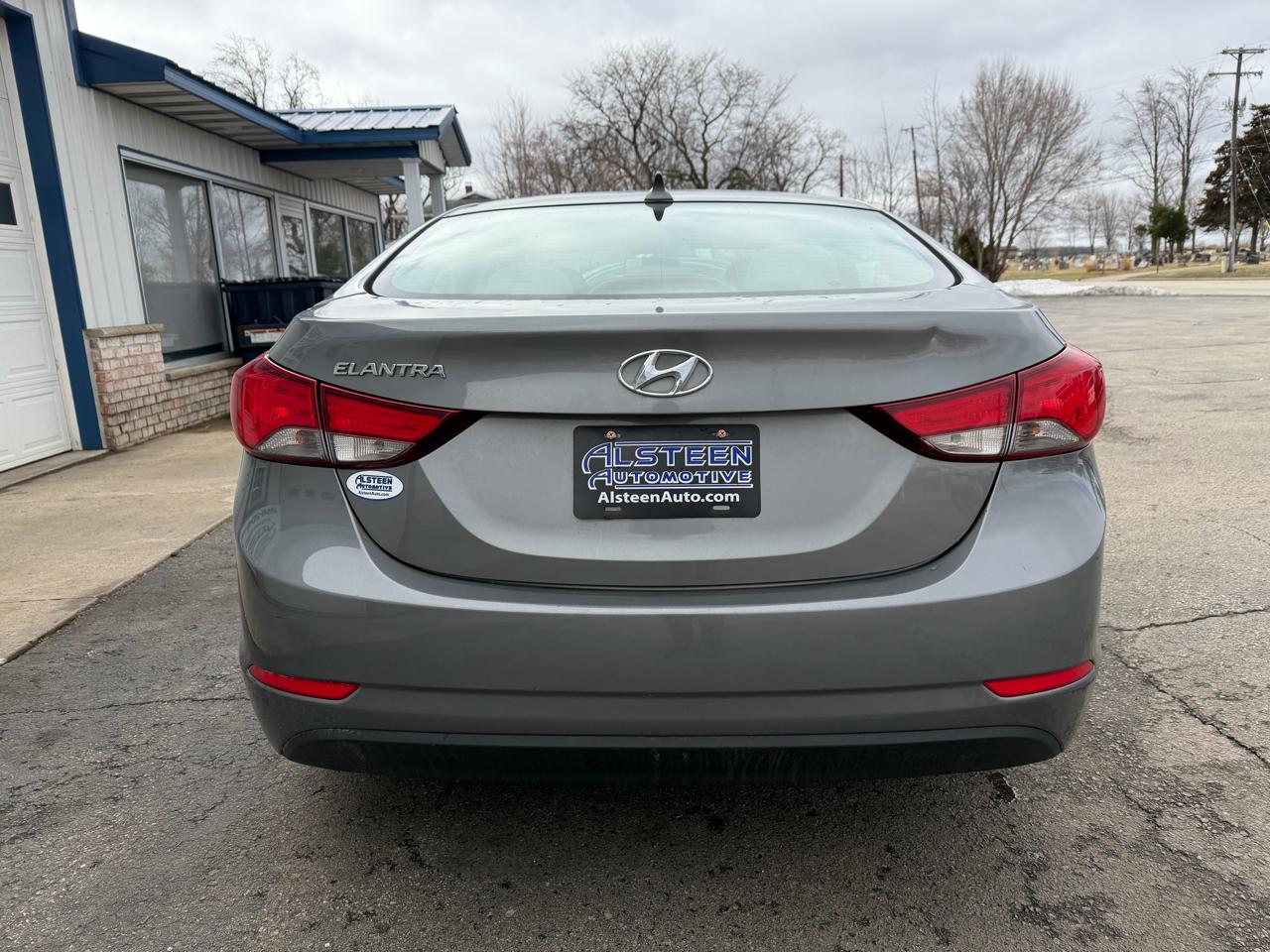 Hyundai Elantra 4dr Sdn Auto SE 2014