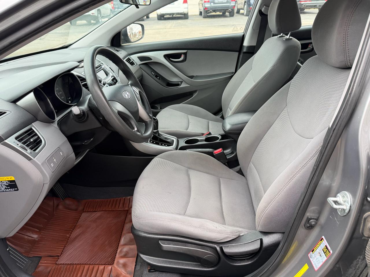 Hyundai Elantra 4dr Sdn Auto SE 2014