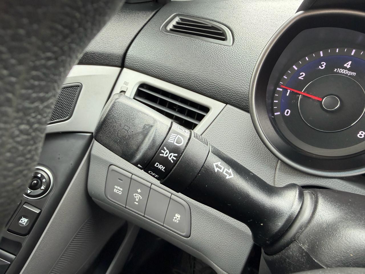 Hyundai Elantra 4dr Sdn Auto SE 2014