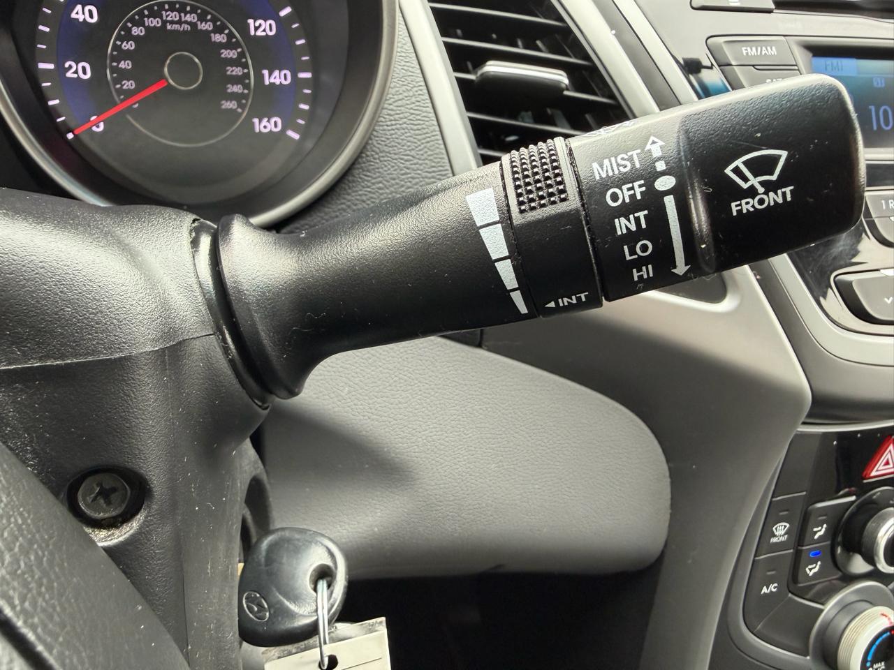 Hyundai Elantra 4dr Sdn Auto SE 2014