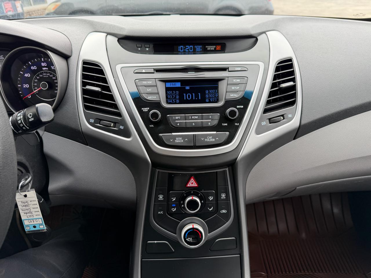 Hyundai Elantra 4dr Sdn Auto SE 2014