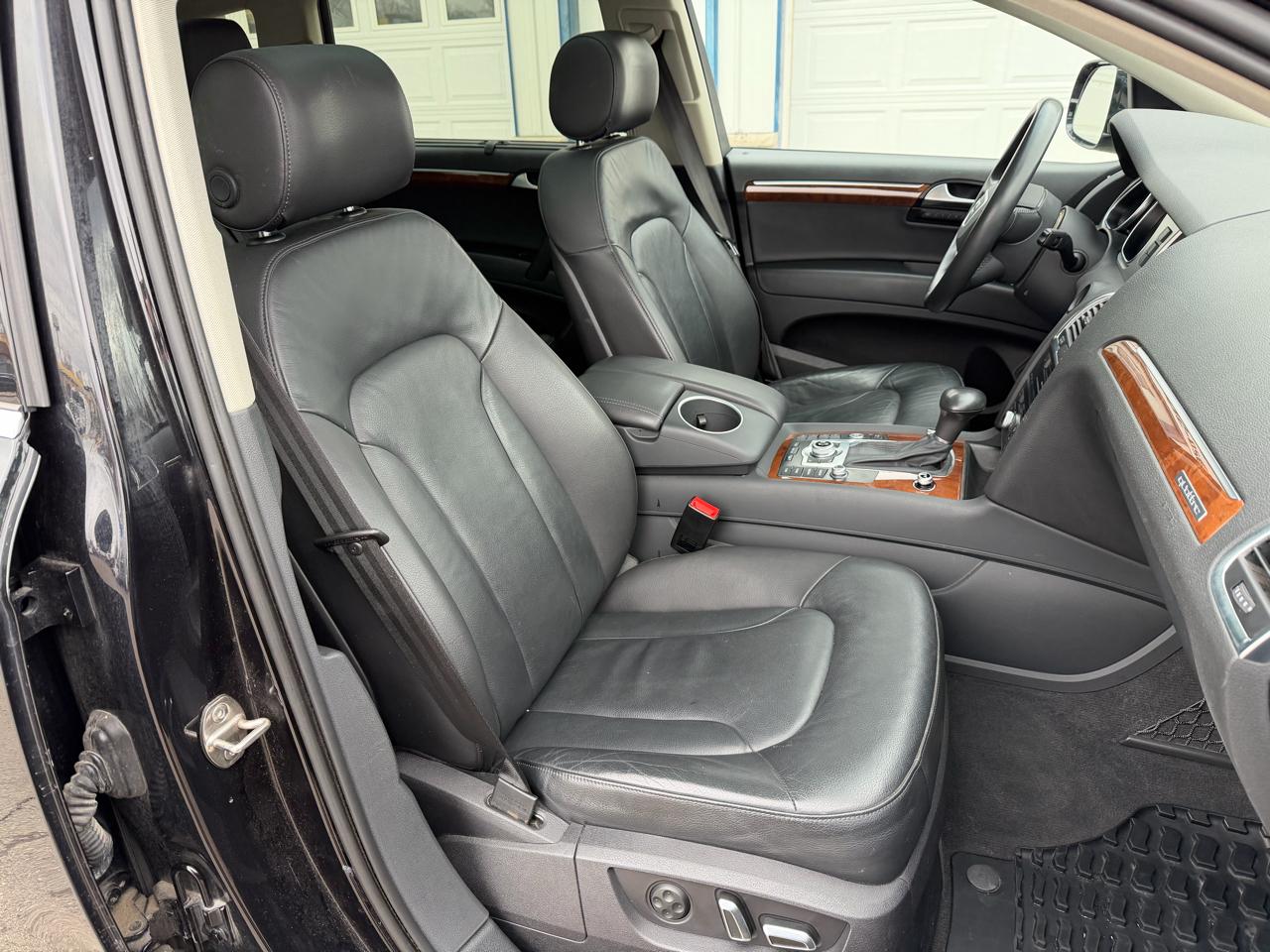 Audi Q7 quattro 4dr 3.0L TDI Premium Plus 2015