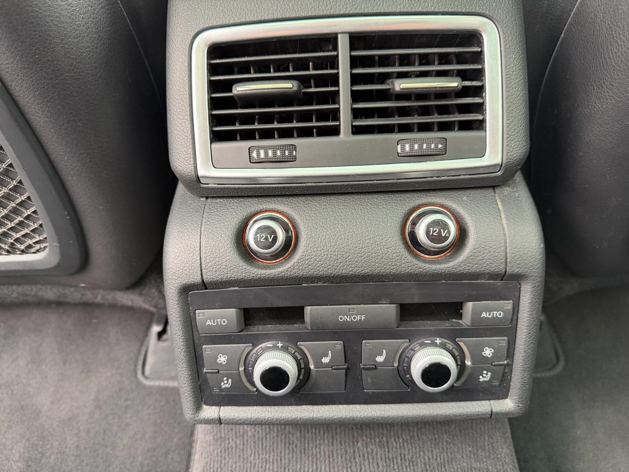 Audi Q7 quattro 4dr 3.0L TDI Premium Plus 2015