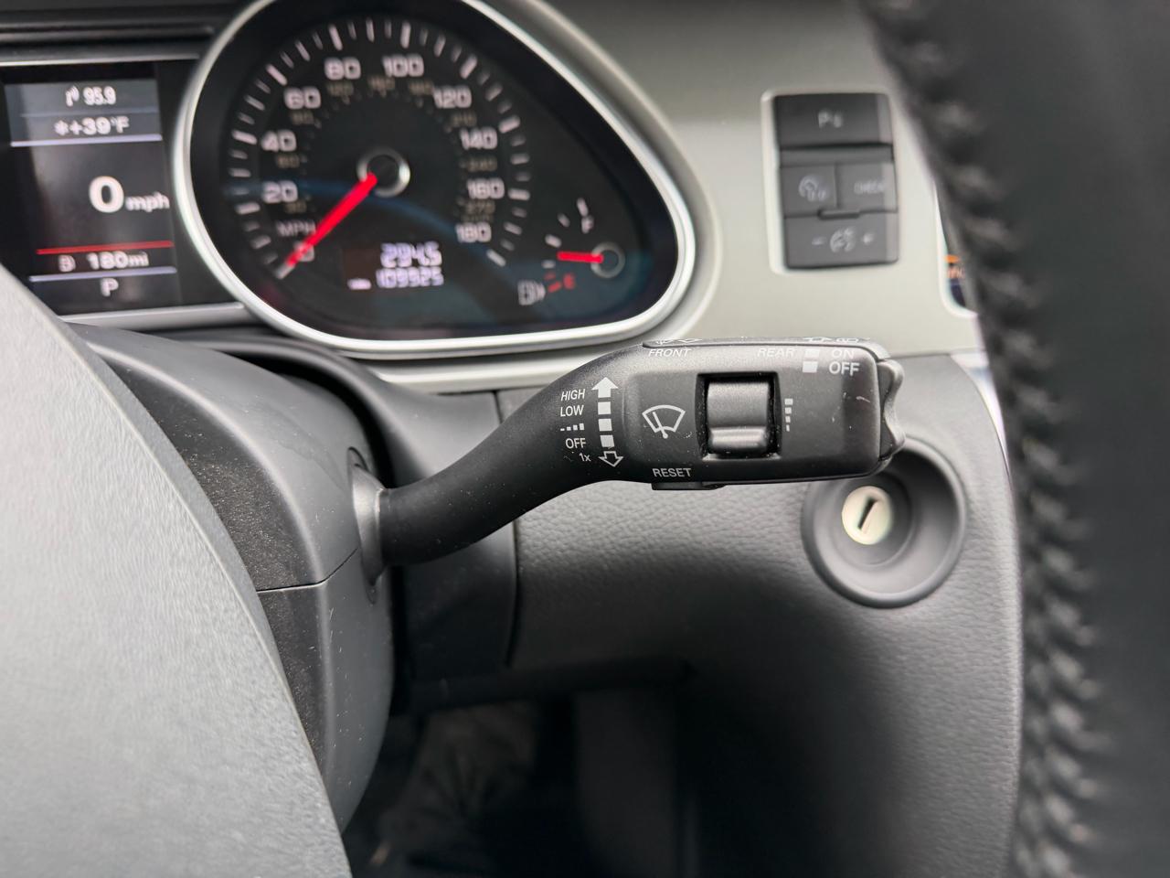 Audi Q7 quattro 4dr 3.0L TDI Premium Plus 2015