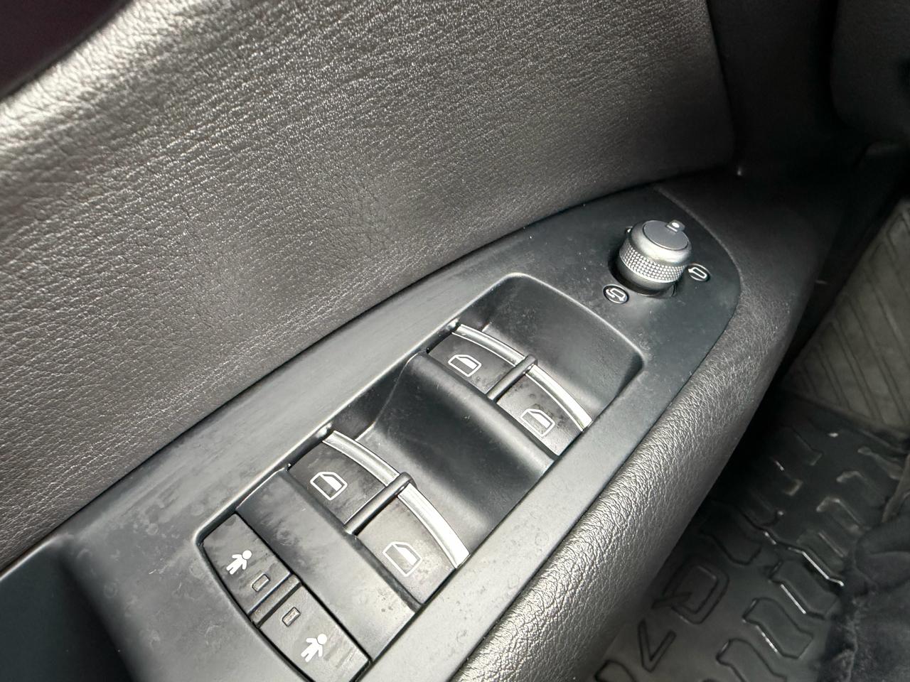 Audi Q7 quattro 4dr 3.0L TDI Premium Plus 2015