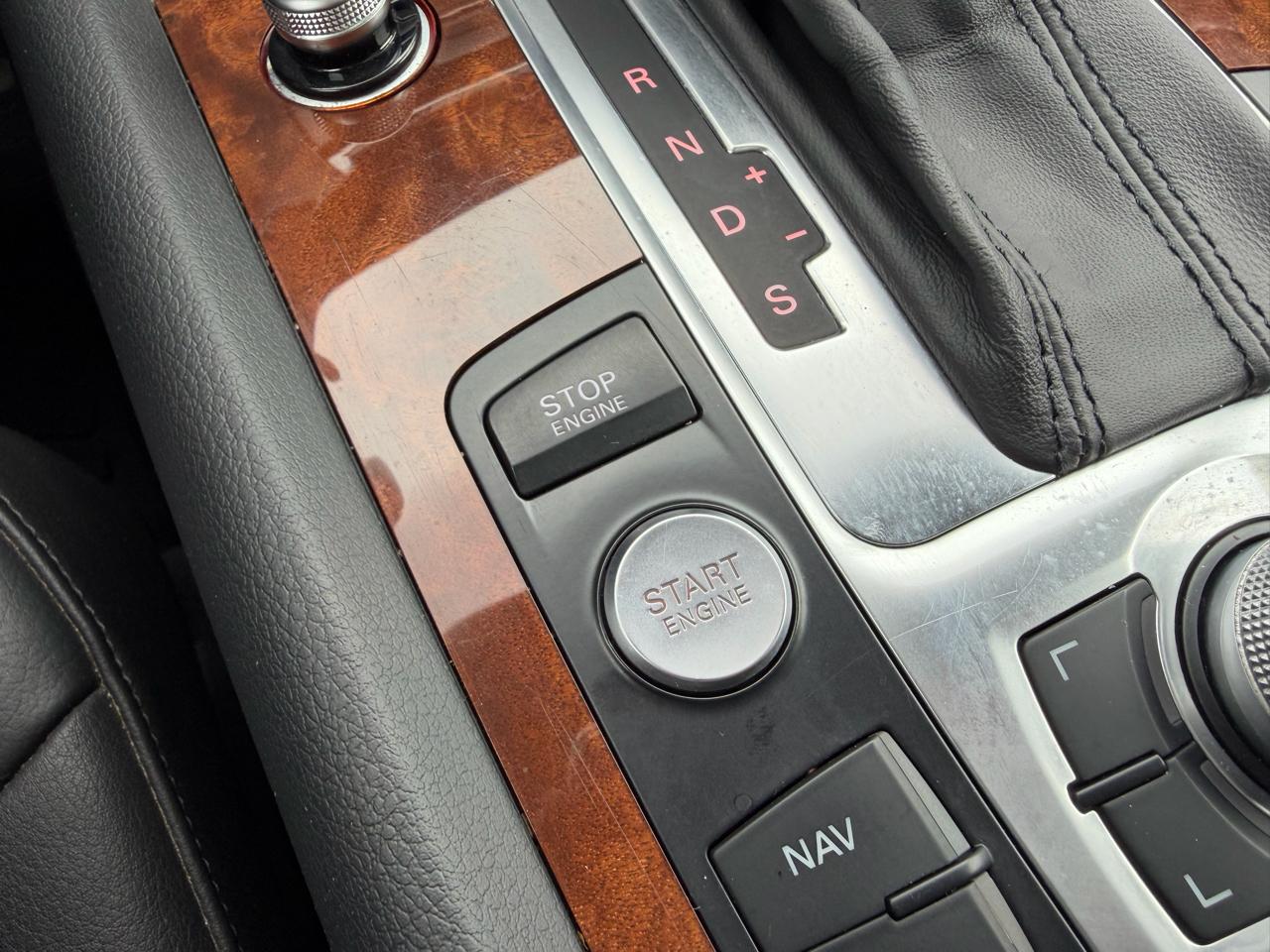 Audi Q7 quattro 4dr 3.0L TDI Premium Plus 2015