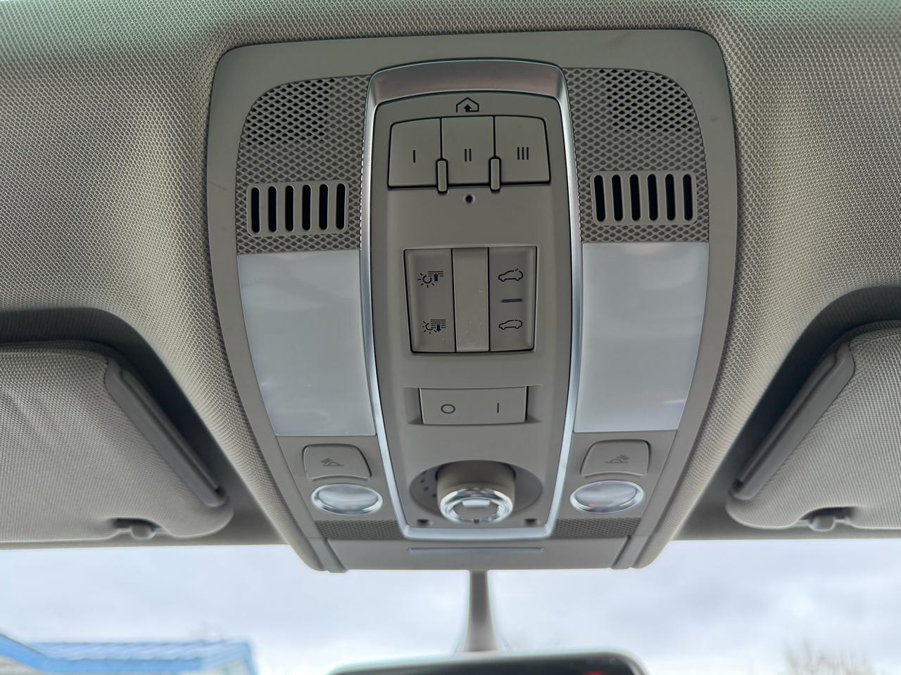 Audi Q7 quattro 4dr 3.0L TDI Premium Plus 2015