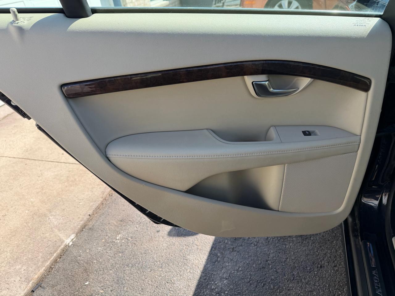 Volvo S80 4dr Sdn T5 Drive-E 2016