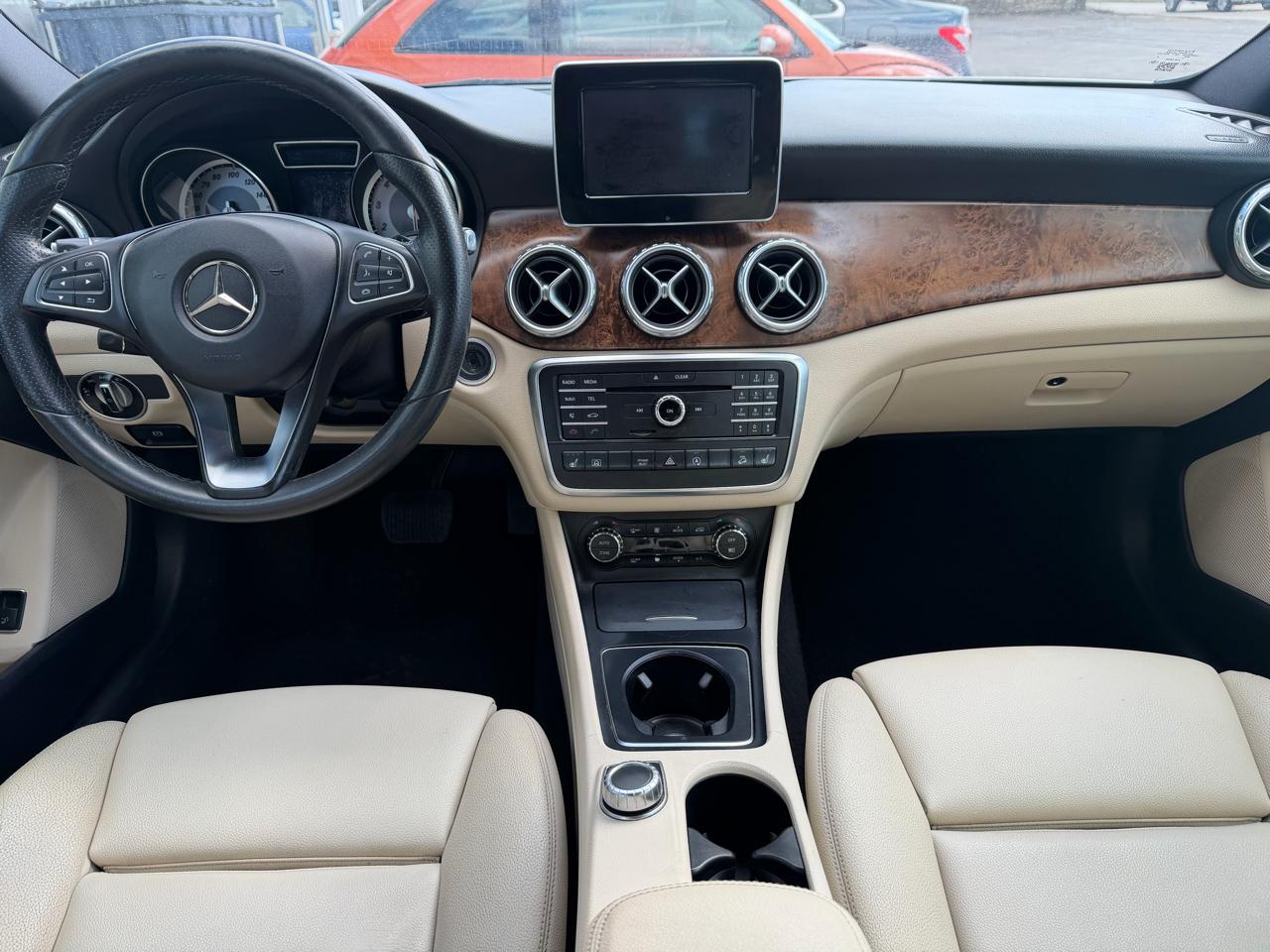 Mercedes-Benz GLA GLA 250 4MATIC SUV 2017