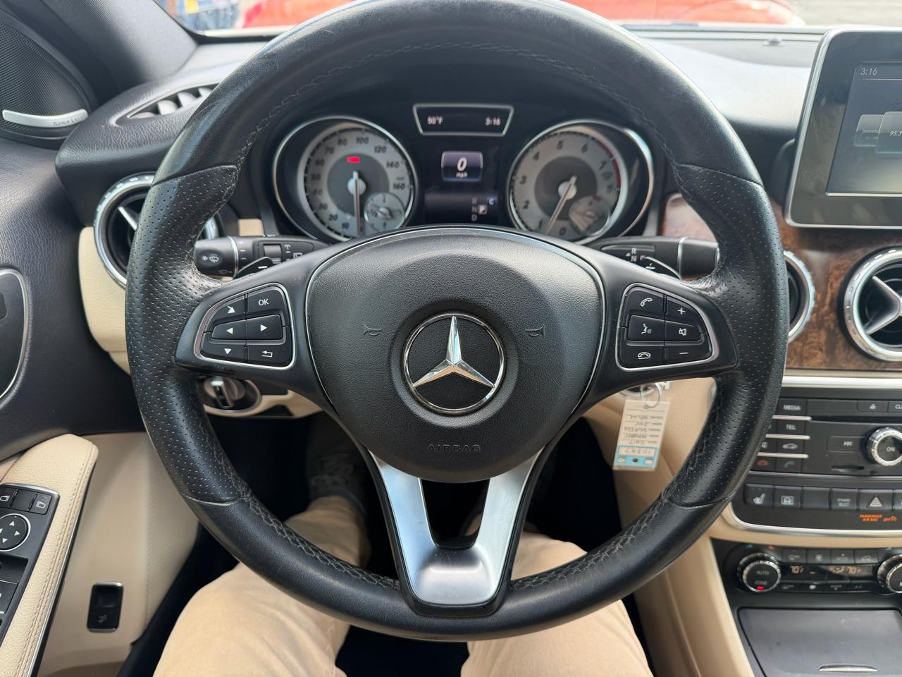 Mercedes-Benz GLA GLA 250 4MATIC SUV 2017