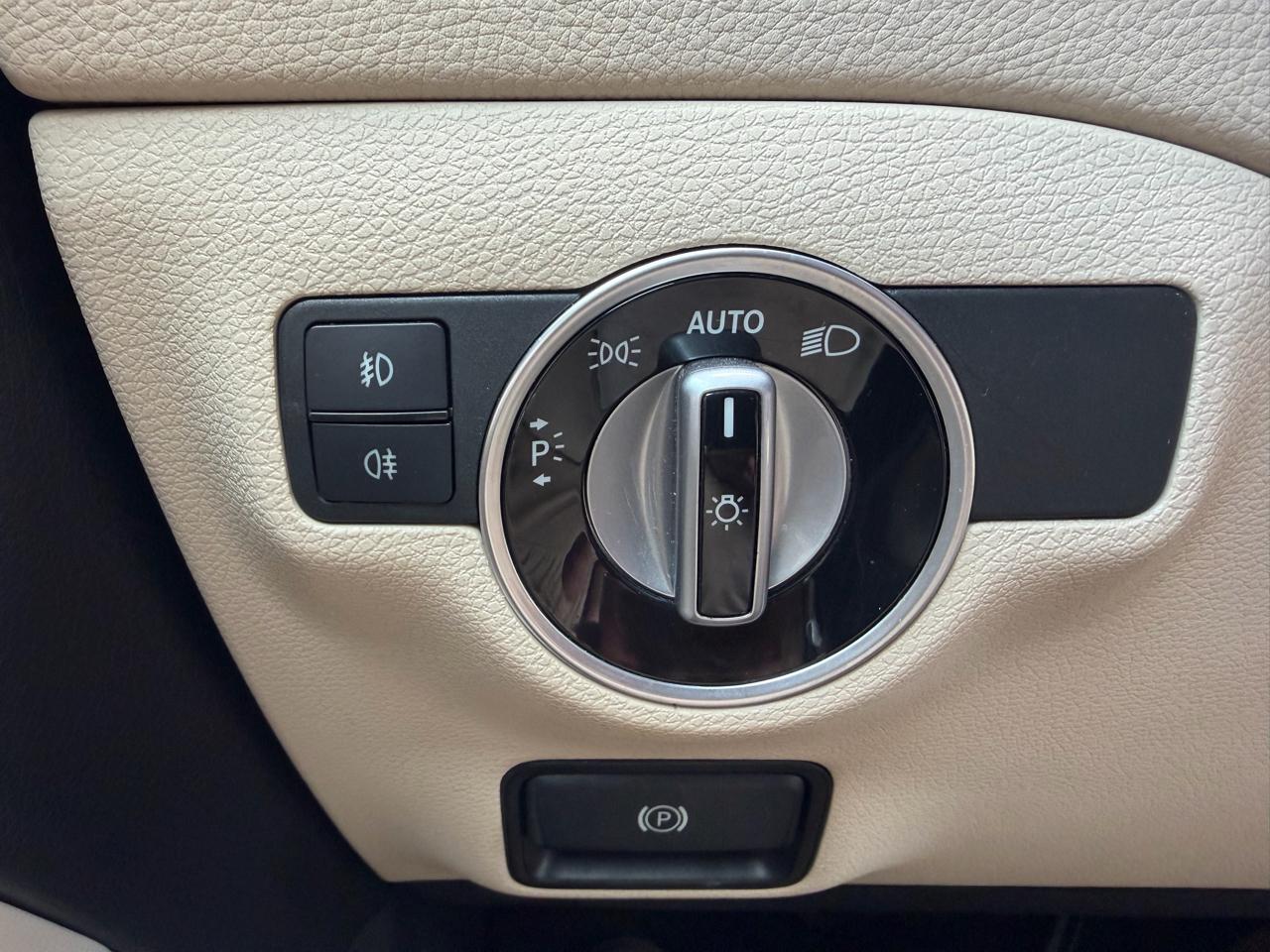 Mercedes-Benz GLA GLA 250 4MATIC SUV 2017