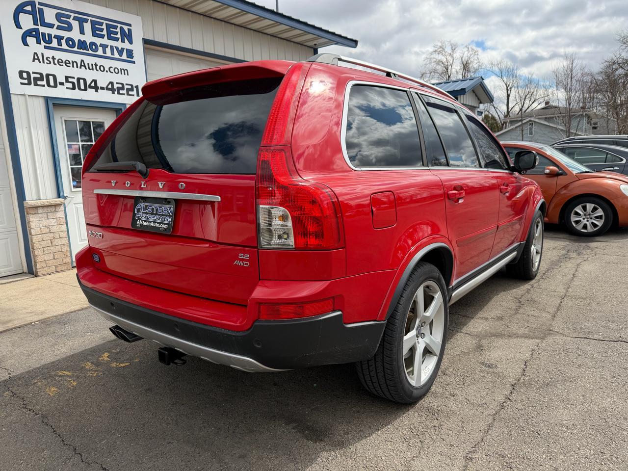 Volvo XC90 AWD 4dr I6 R-Design 2010