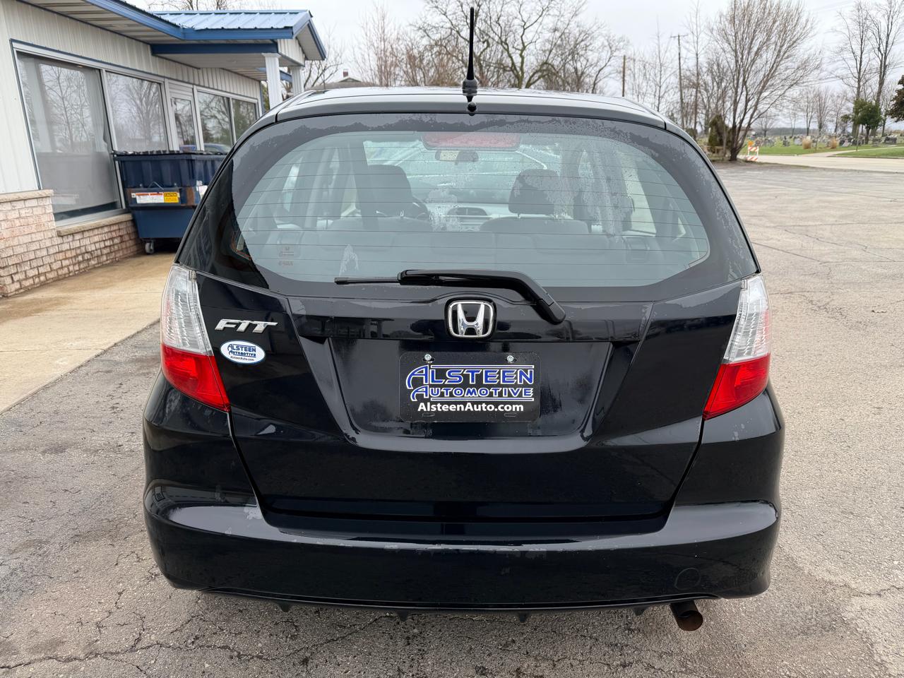 Honda Fit 5dr HB Auto 2012