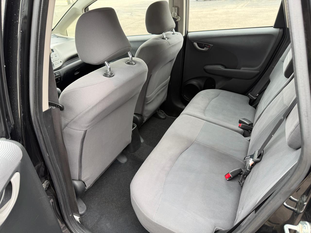 Honda Fit 5dr HB Auto 2012