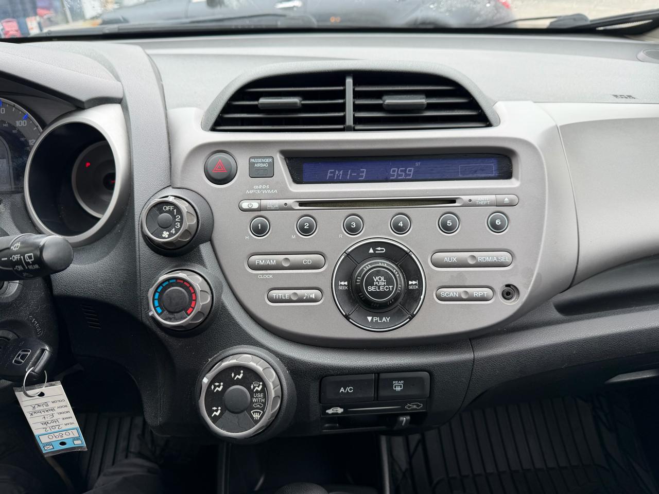 Honda Fit 5dr HB Auto 2012