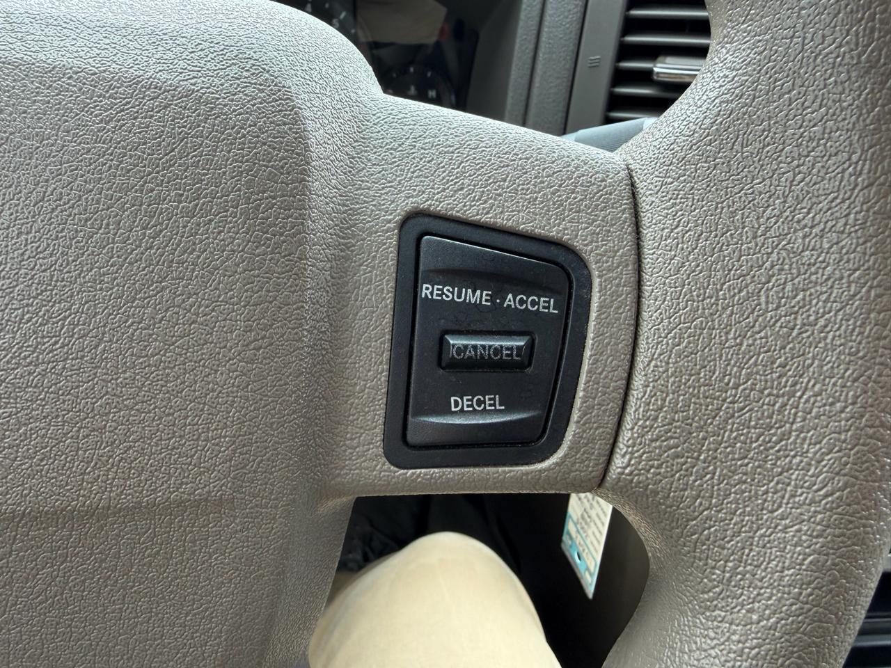 Jeep Grand Cherokee 4dr Laredo 4WD 2006