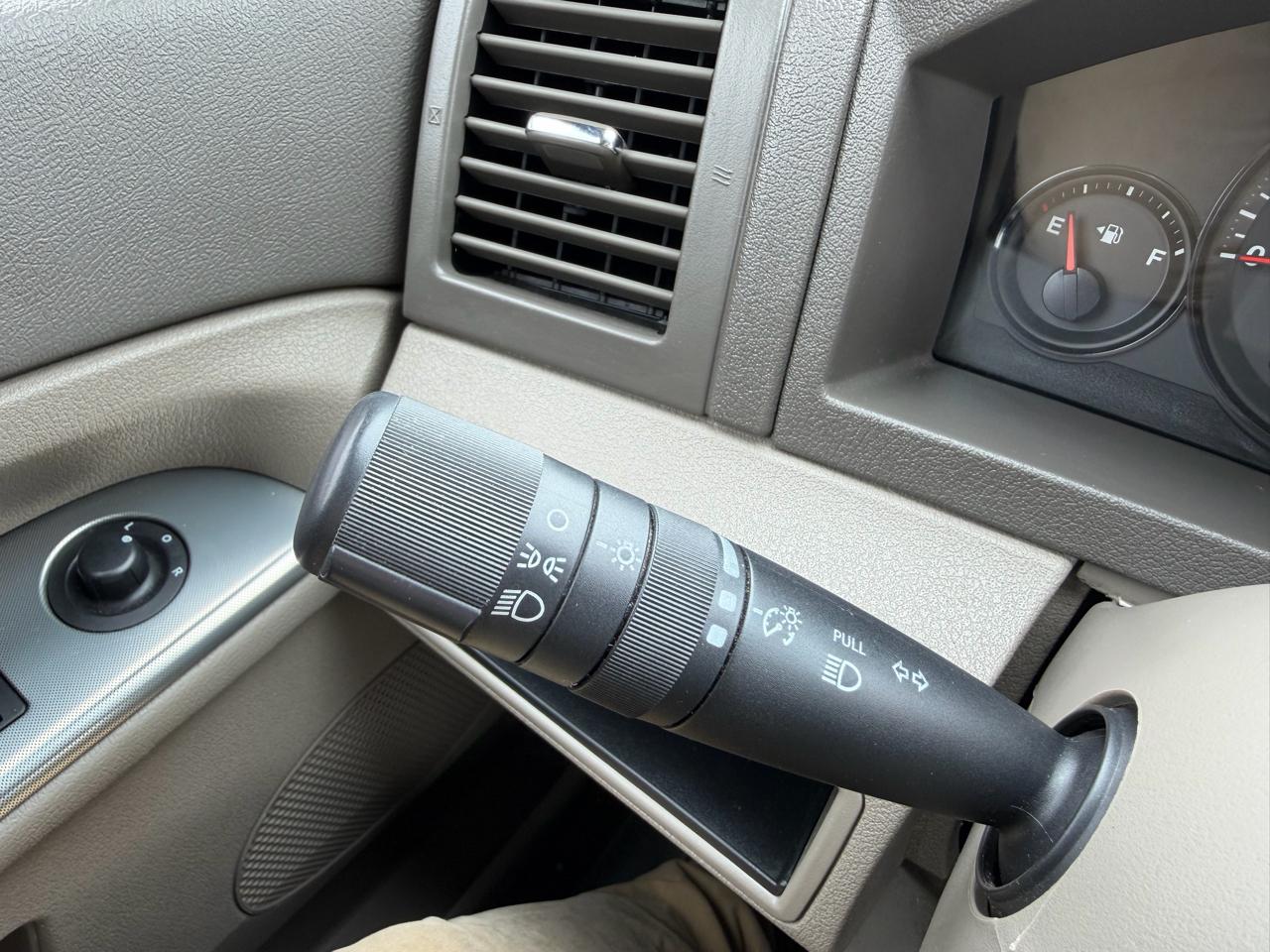 Jeep Grand Cherokee 4dr Laredo 4WD 2006