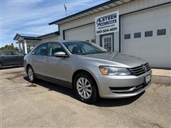 2012 Volkswagen Passat 