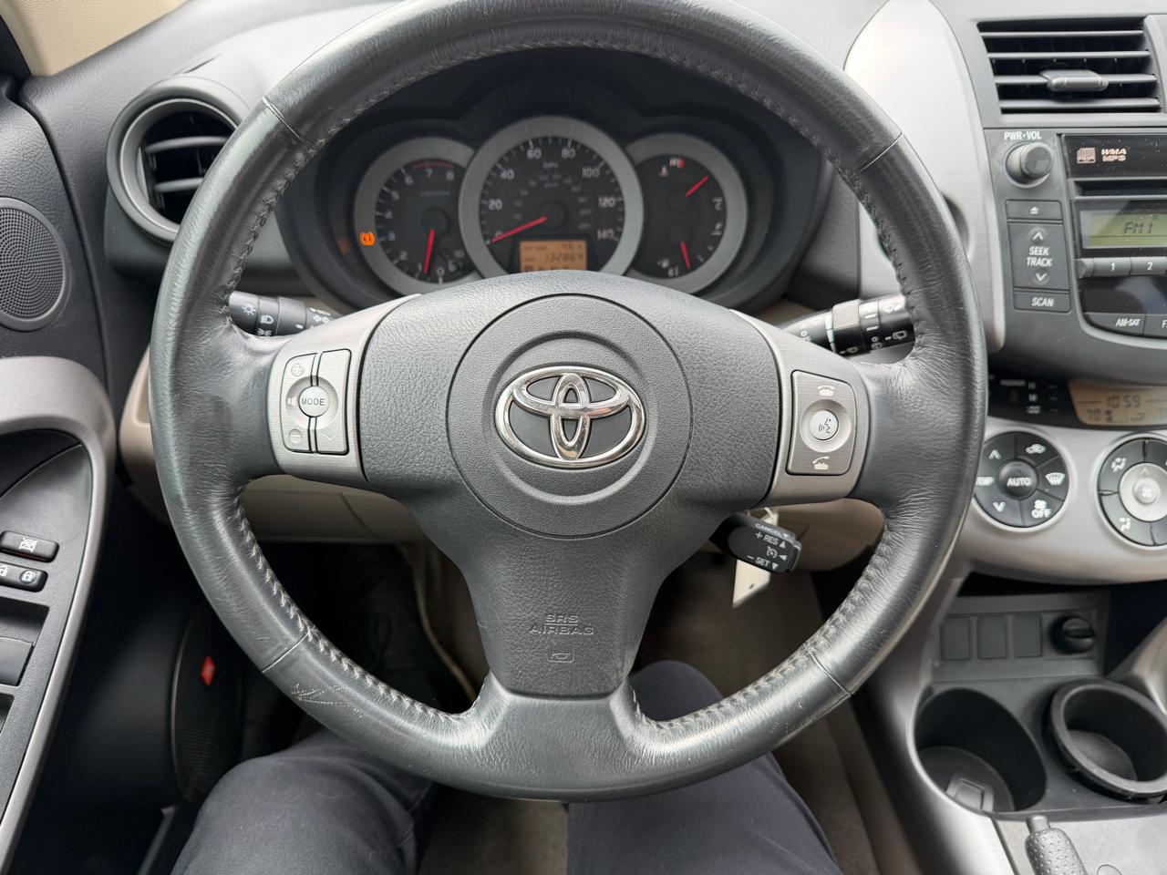 Toyota RAV4 FWD 4dr 4-cyl 4-Spd AT Ltd (Natl) 2008