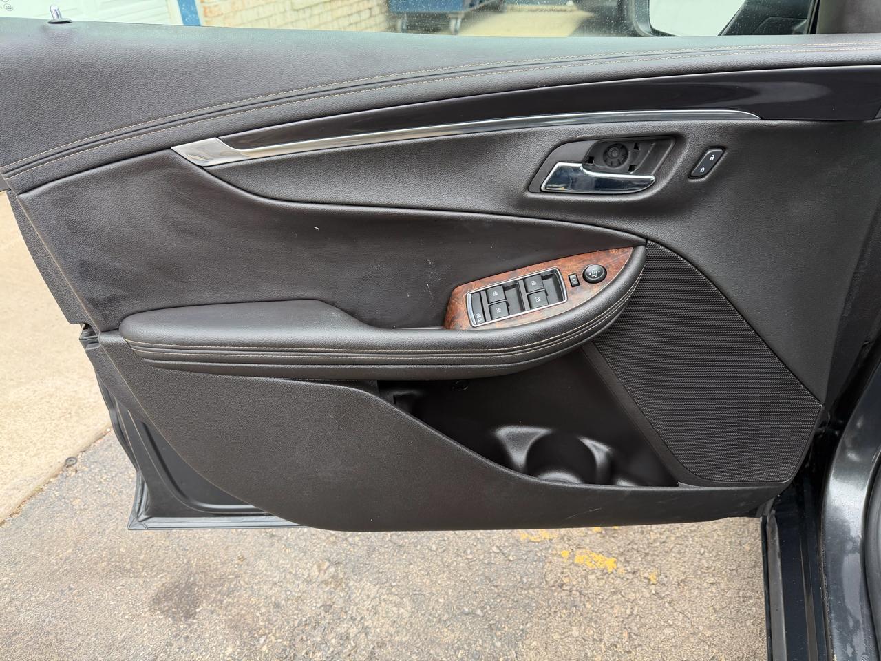 Chevrolet Impala 4dr Sdn LT w/2LT 2015