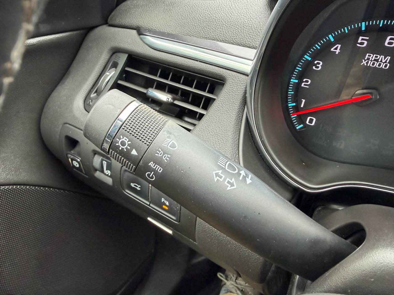 Chevrolet Impala 4dr Sdn LT w/2LT 2015