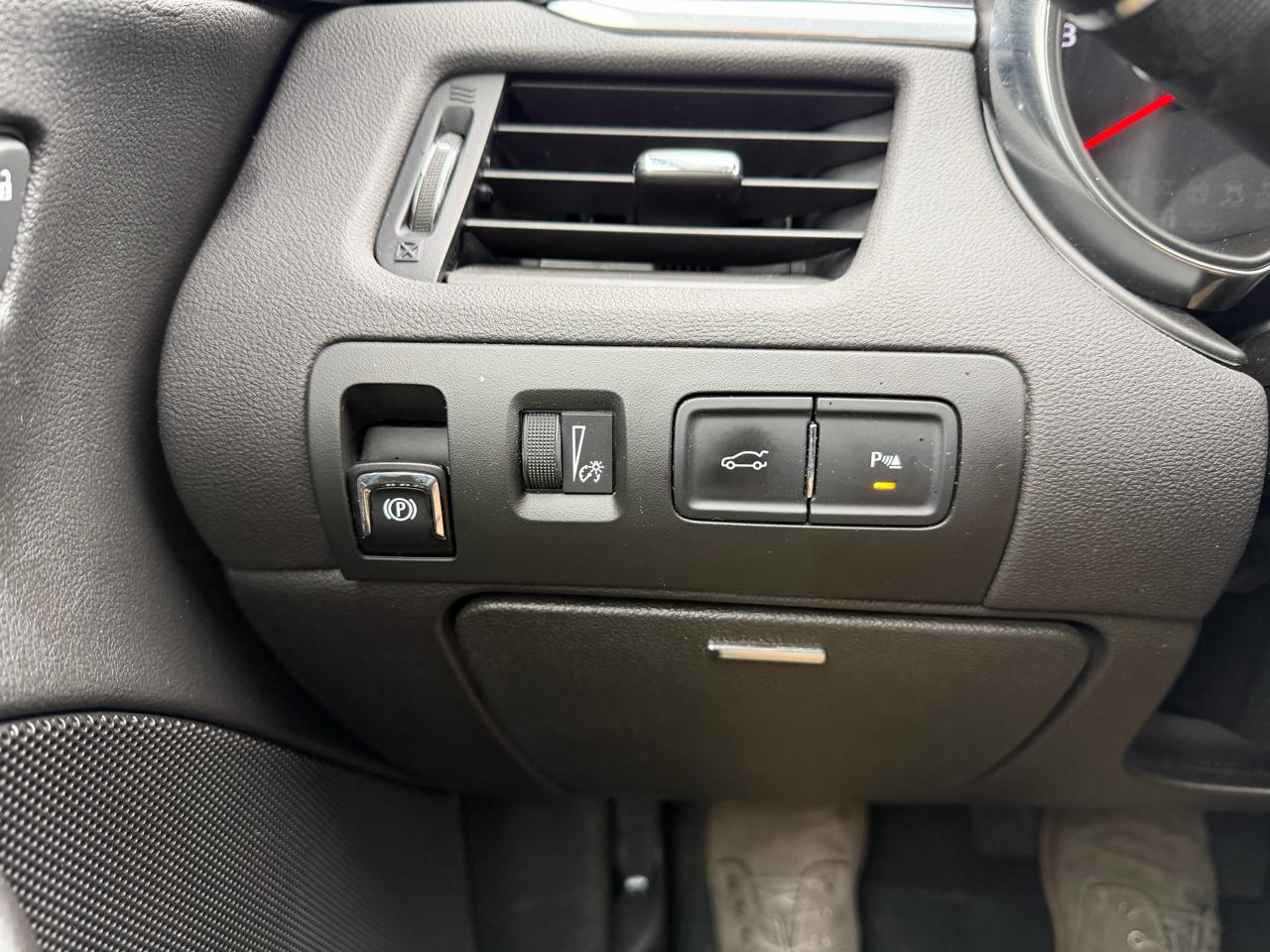 Chevrolet Impala 4dr Sdn LT w/2LT 2015