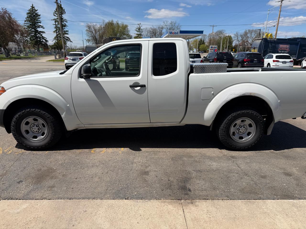 Nissan Frontier 2WD King Cab I4 Auto S 2013