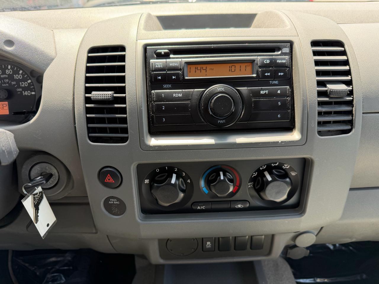 Nissan Frontier 2WD King Cab I4 Auto S 2013